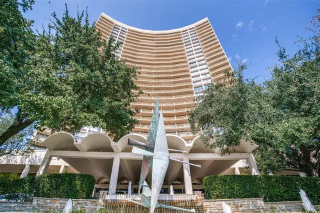 $2,150 | 6211 West Northwest Highway, Unit G514, Dallas, TX 75225