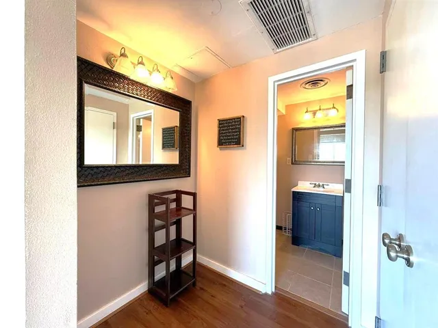 $2,150 | 6211 West Northwest Highway, Unit G514, Dallas, TX 75225