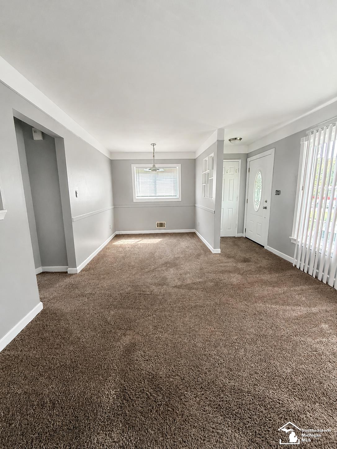 8501 Pardee Road Taylor, MI 48180 - Photo 4 of 17 Gallery Image 4