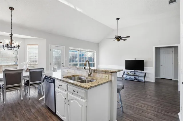 $499,000 | 3944 Cedar Ridge Drive, Bedford, TX 76021