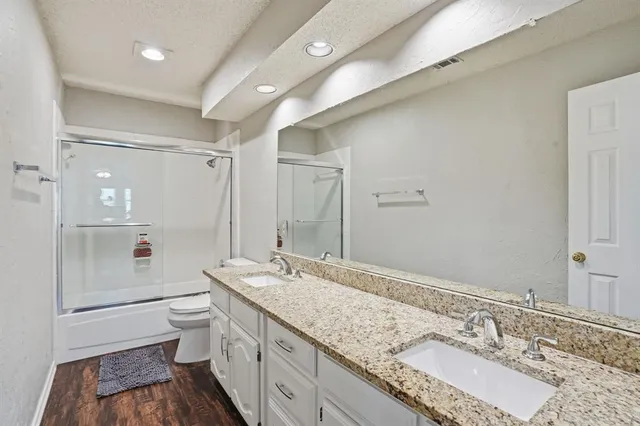 $499,000 | 3944 Cedar Ridge Drive, Bedford, TX 76021