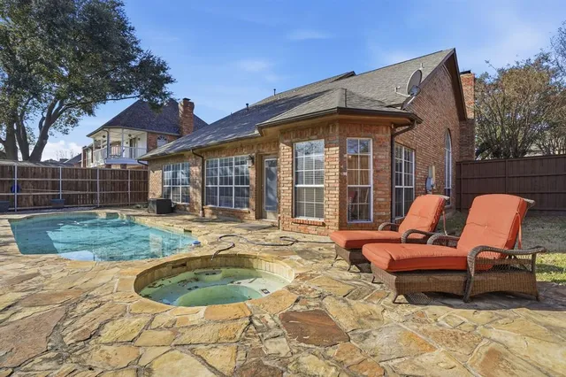 $499,000 | 3944 Cedar Ridge Drive, Bedford, TX 76021
