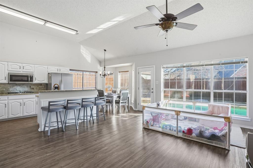 3944 Cedar Ridge Drive Bedford, TX 76021 - Photo 4 of 26