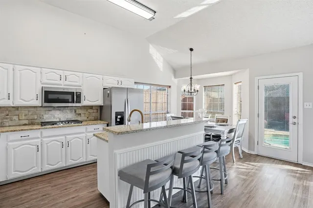 $499,000 | 3944 Cedar Ridge Drive, Bedford, TX 76021