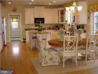 12 Springlea Lane Chester Springs, PA 19425 - Photo 3 of 6 Gallery Image 3