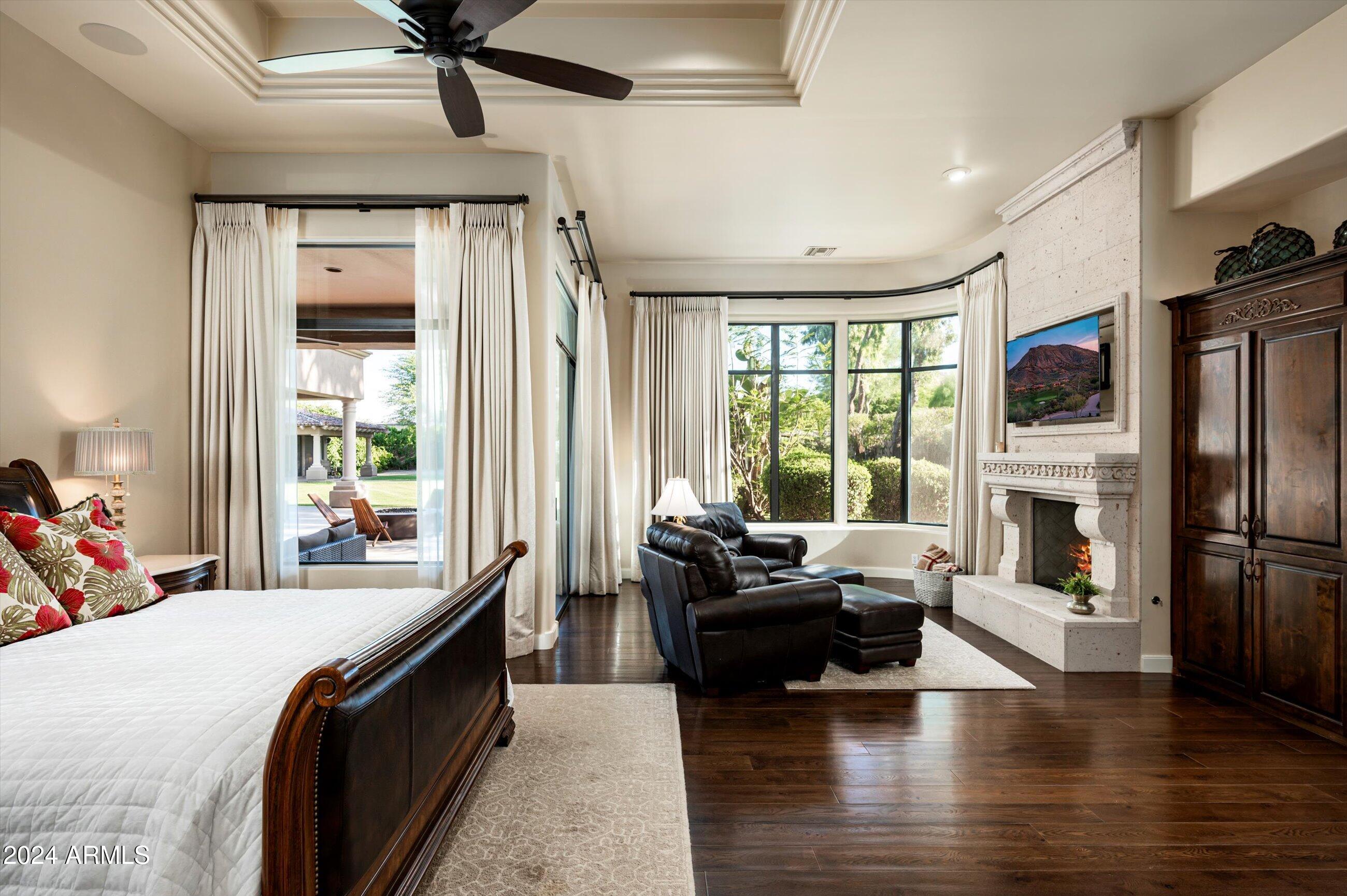 6565 East Stallion Road Paradise Valley, AZ 85253 - Photo 18 of 67 Master Bedroom Ambiance