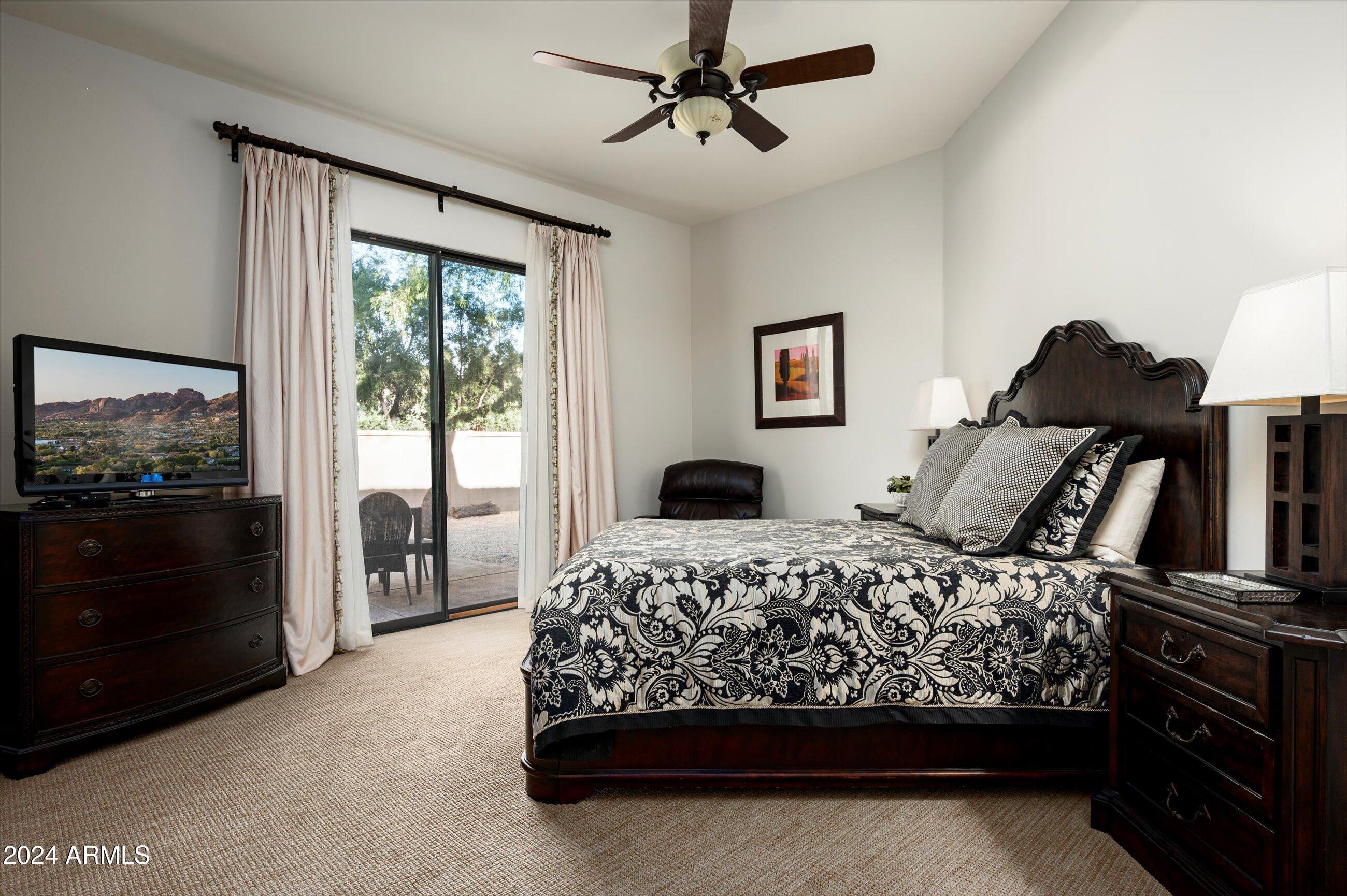 6565 East Stallion Road Paradise Valley, AZ 85253 - Photo 27 of 67 En-suite Bedroom 2