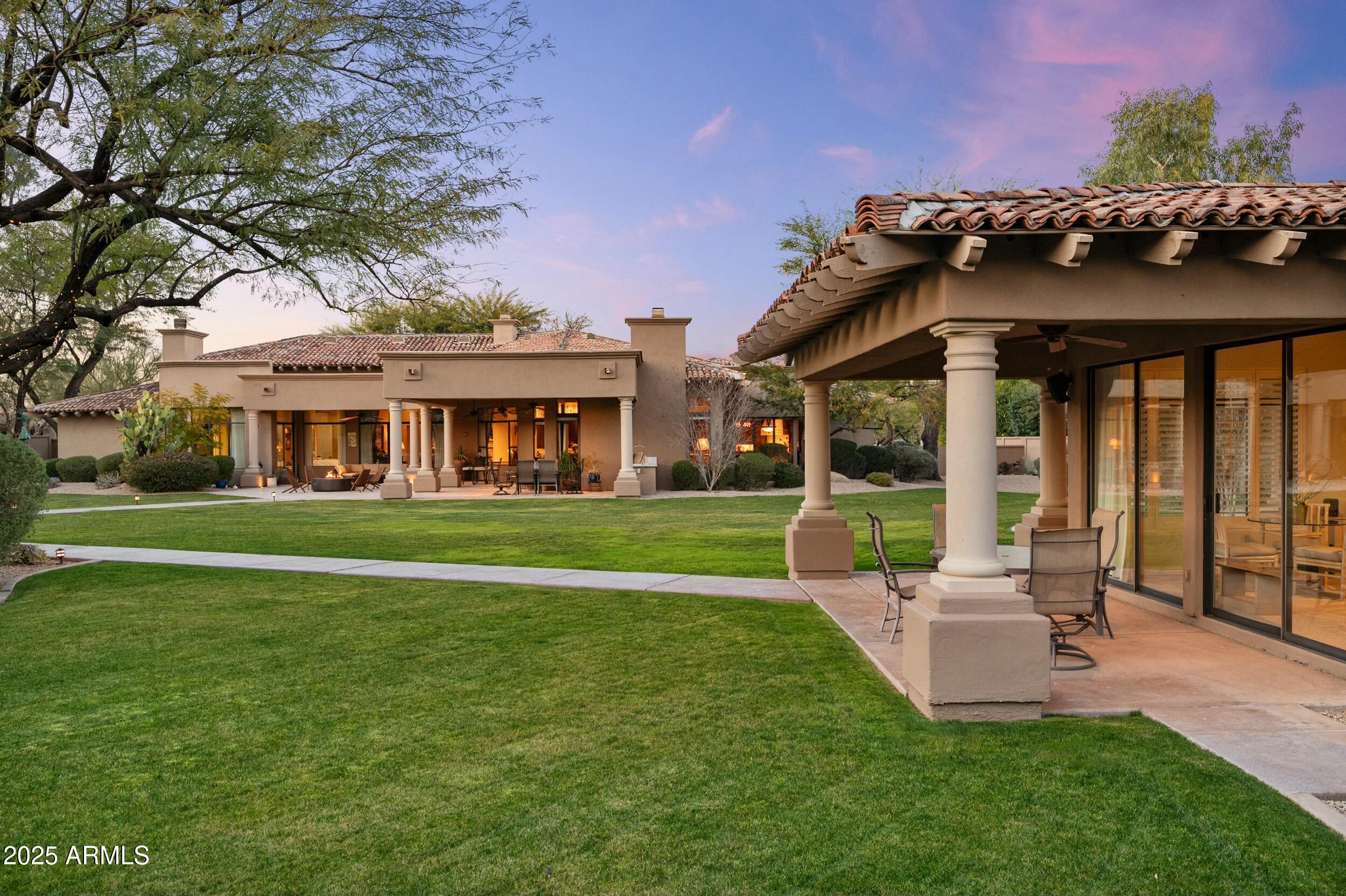 6565 East Stallion Road Paradise Valley, AZ 85253 - Photo 36 of 67 Guest House Patio to House