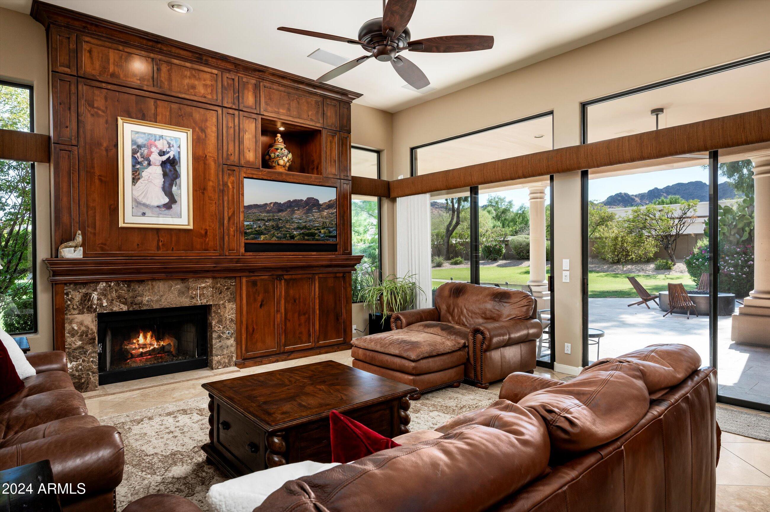 6565 East Stallion Road Paradise Valley, AZ 85253 - Photo 9 of 67 Family Room with a View