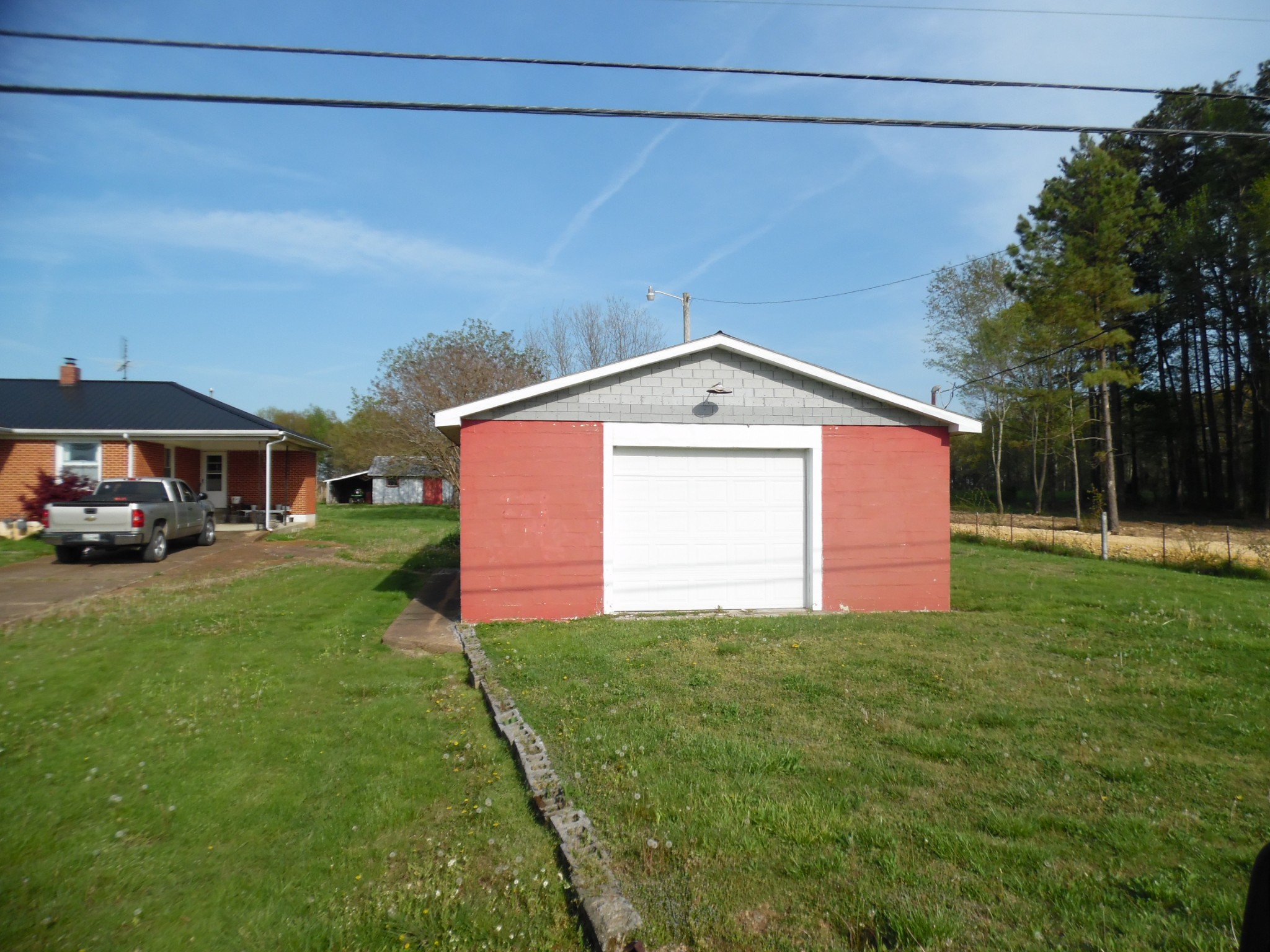 424 South Brace Road Ethridge, TN 38456 - Photo 2 of 18 Gallery Image 2