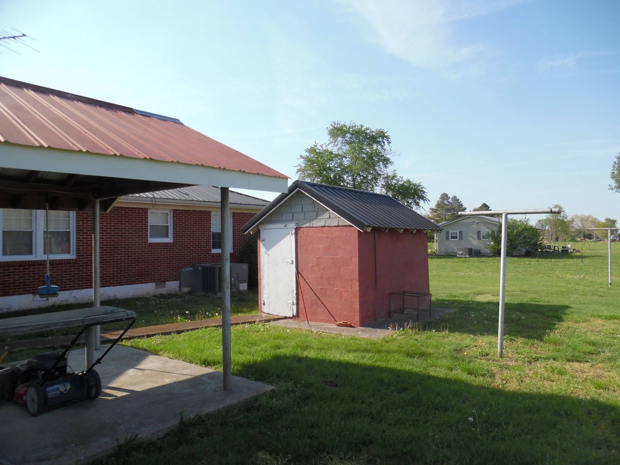 424 South Brace Road Ethridge, TN 38456 - Photo 7 of 18 Gallery Image 7