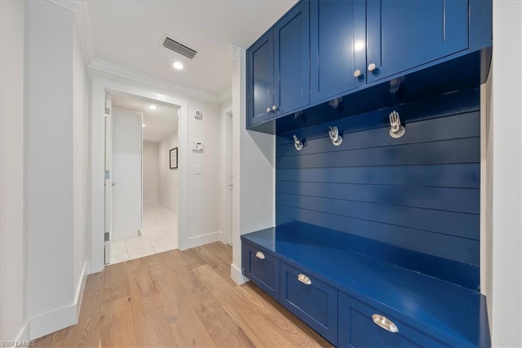 3750 Crayton Road Naples, FL 34103 - Photo 21 of 45 Gallery Image 21