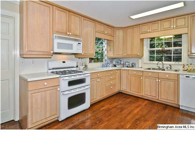 3507 Pine Ridge Road Birmingham, AL 35213 - Photo 11 of 32