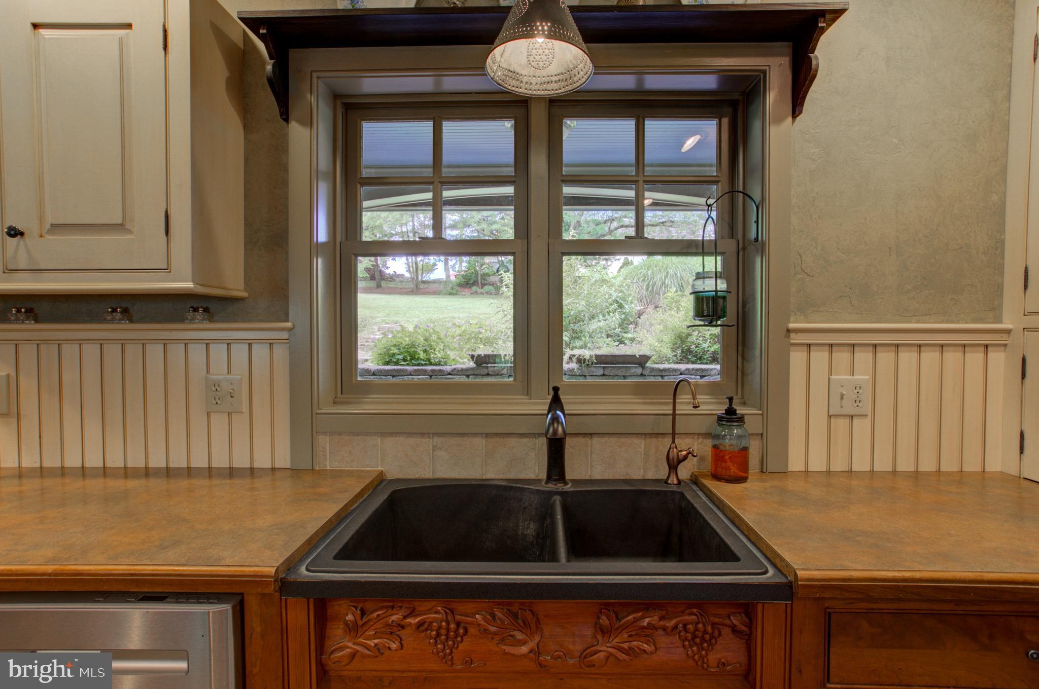 745 Pinkerton Road Mount Joy, PA 17552 - Photo 19 of 103 Sink