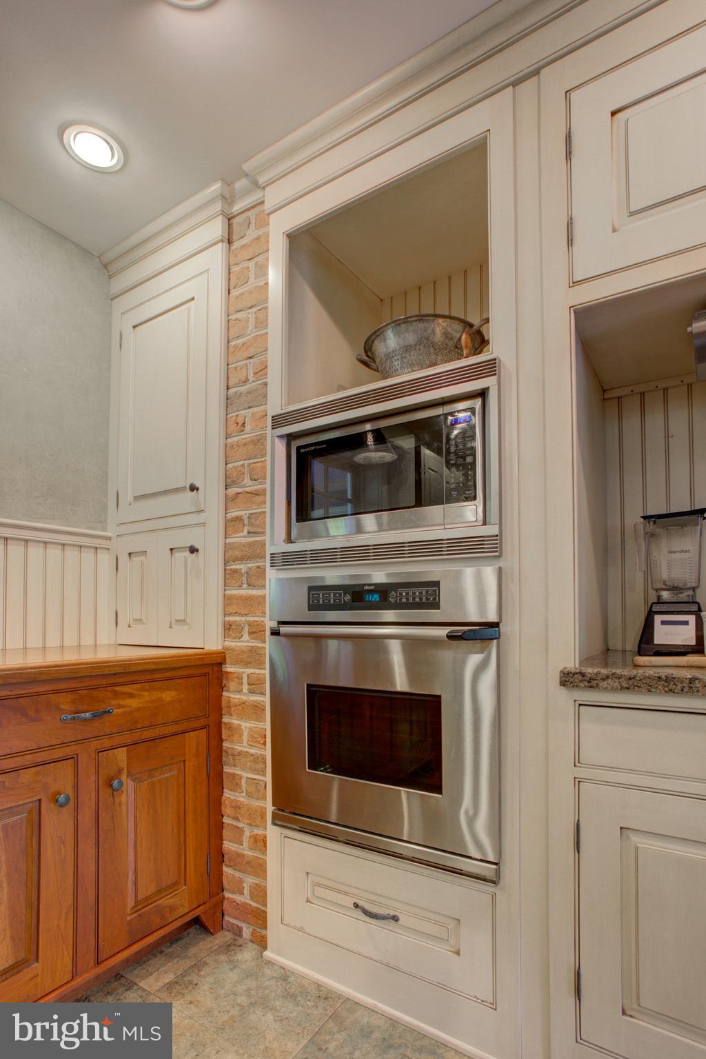 745 Pinkerton Road Mount Joy, PA 17552 - Photo 20 of 103 Kitchen