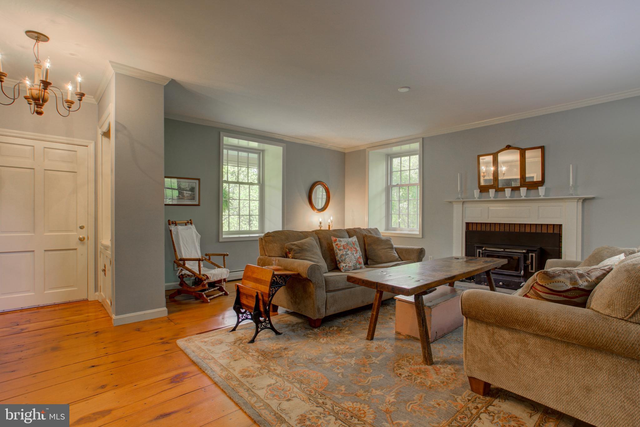 745 Pinkerton Road Mount Joy, PA 17552 - Photo 25 of 103 Living Room