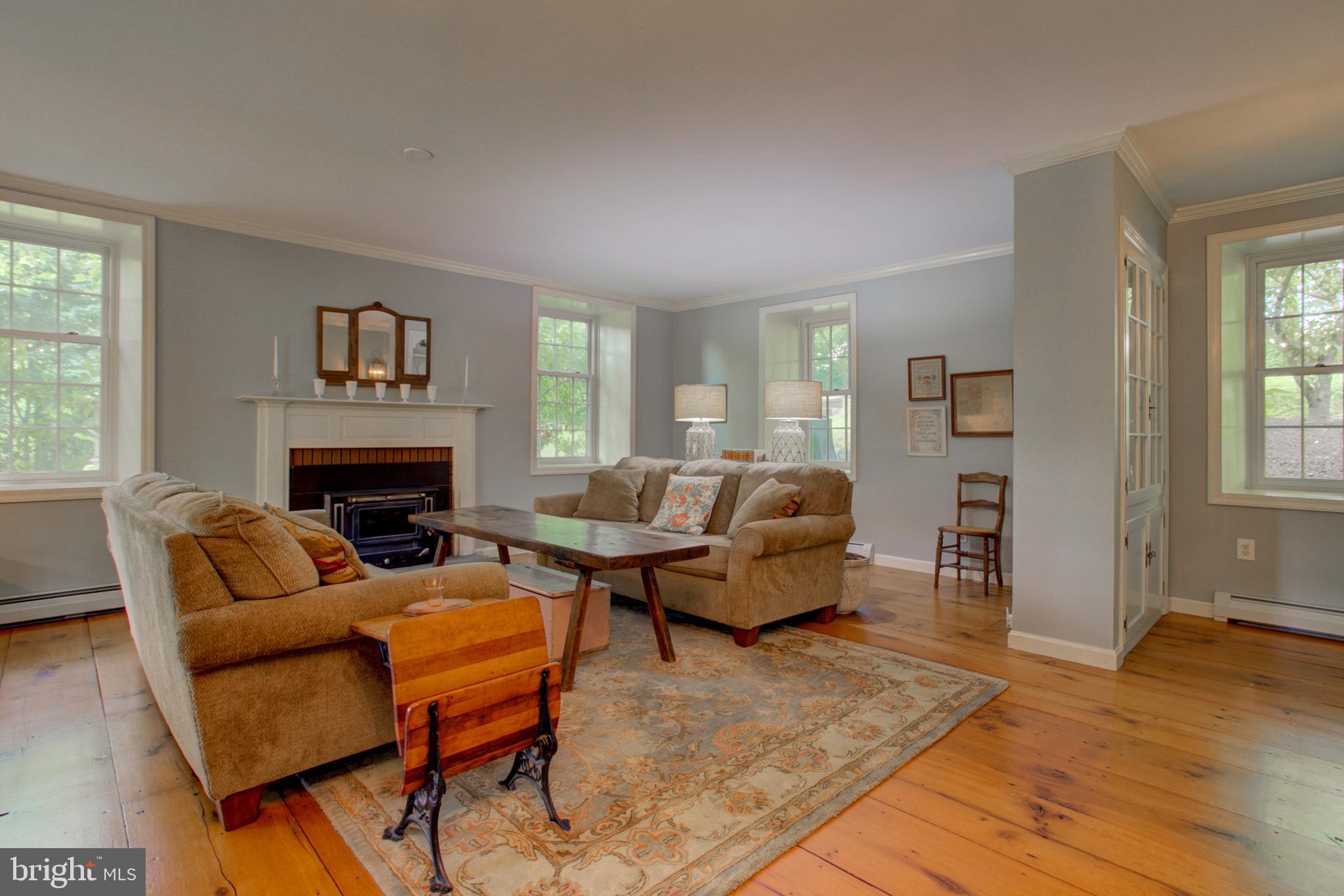 745 Pinkerton Road Mount Joy, PA 17552 - Photo 27 of 103 Living Room