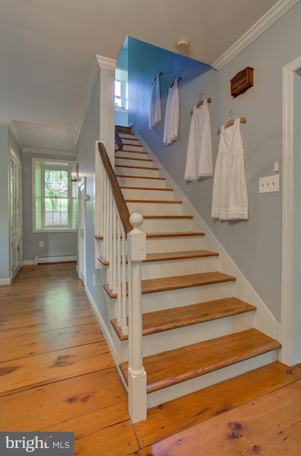 745 Pinkerton Road Mount Joy, PA 17552 - Photo 48 of 103 Second Staircase
