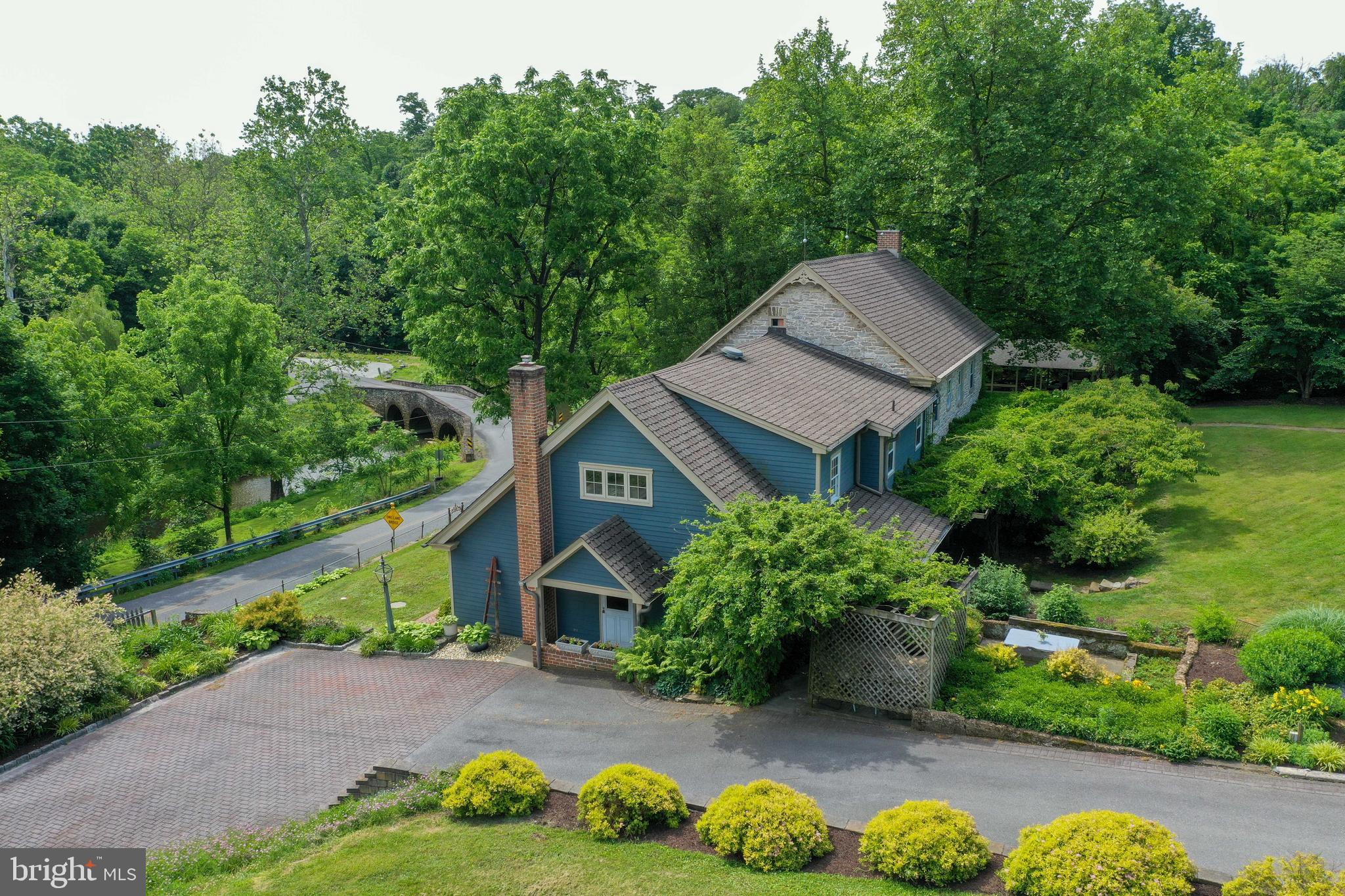 745 Pinkerton Road Mount Joy, PA 17552 - Photo 59 of 103 Aerial of Driveway