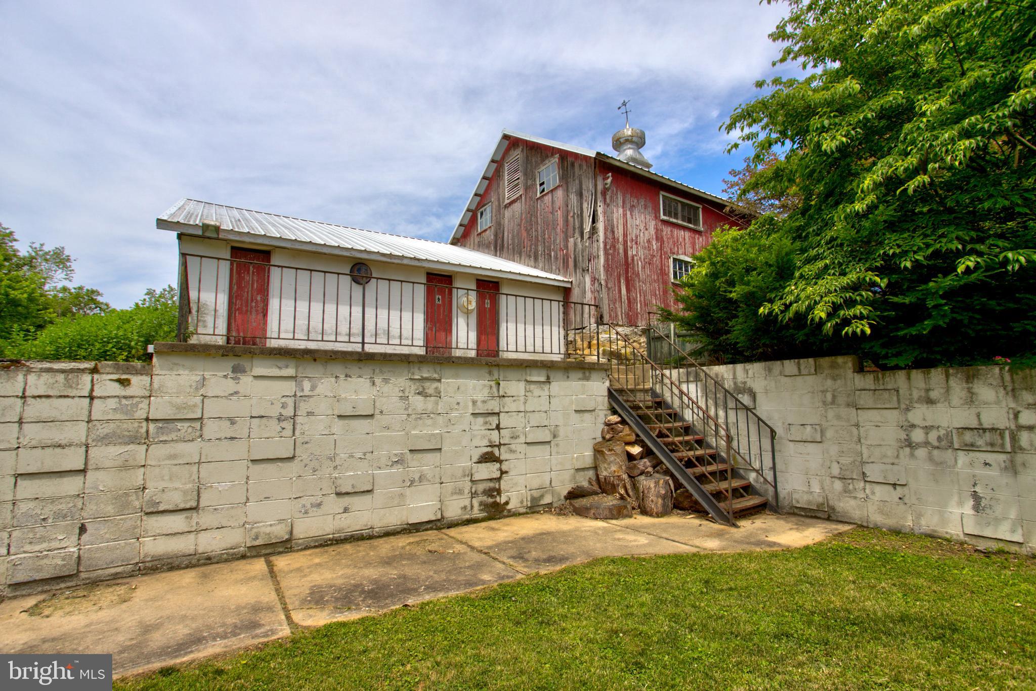 745 Pinkerton Road Mount Joy, PA 17552 - Photo 77 of 103 Barn/Yard Area