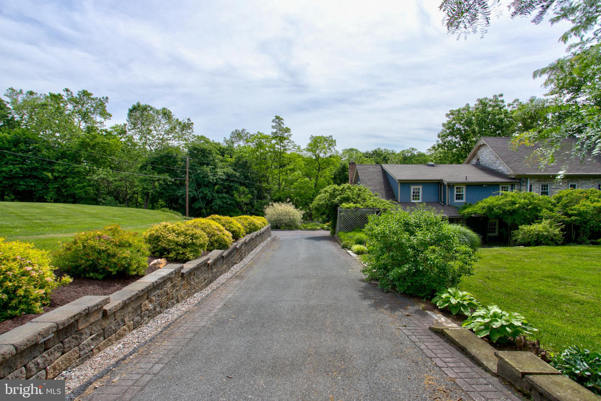 745 Pinkerton Road Mount Joy, PA 17552 - Photo 88 of 103 Driveway