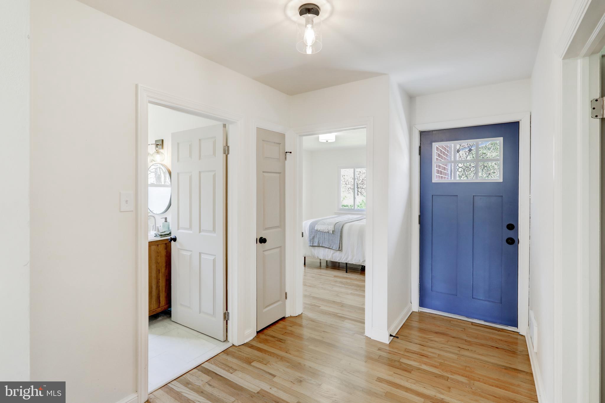 8077 Fox Mill Road Harrisburg, PA 17112 - Photo 2 of 30 Gallery Image 2