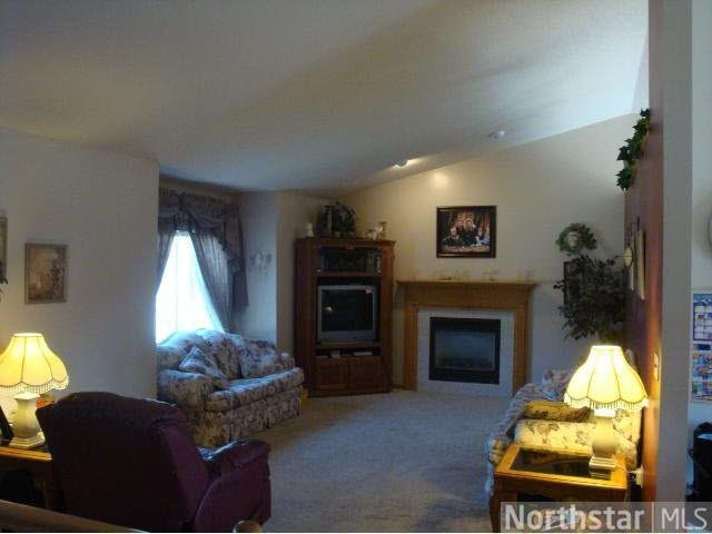 1020 Reed Avenue Faribault, MN 55021 - Photo 5 of 9