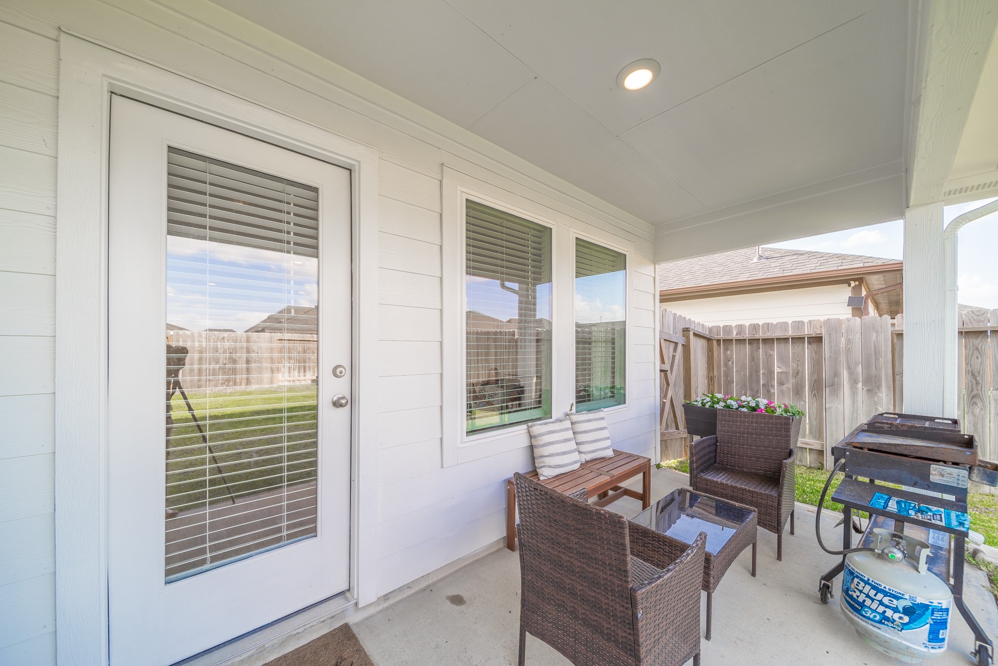 3843 Haydon Rdg Lane Fulshear, TX 77441 - Photo 20 of 36 covered patio
