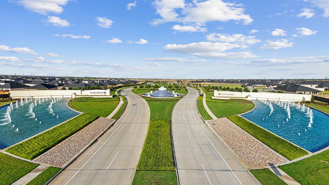 3843 Haydon Rdg Lane Fulshear, TX 77441 - Photo 33 of 36 Welcome to Tamarron, so much to do!