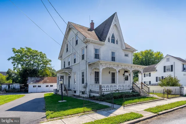 $320,000 | 6 Sickler Street, Quinton, NJ 08079