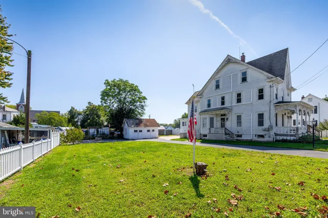 $320,000 | 6 Sickler Street, Quinton, NJ 08079