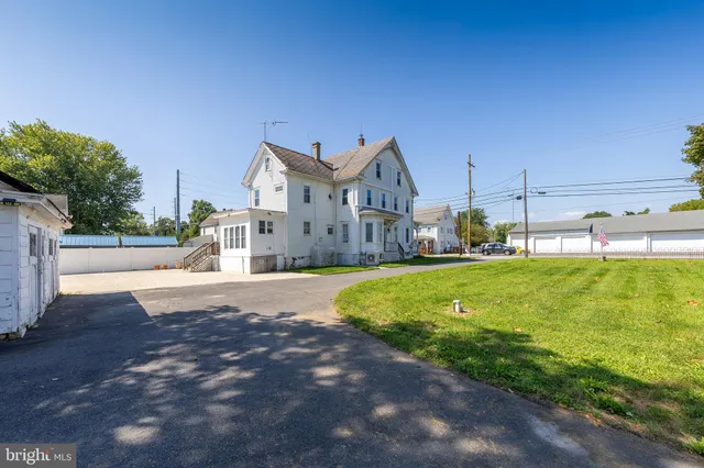 $320,000 | 6 Sickler Street, Quinton, NJ 08079