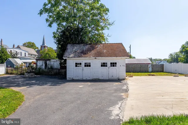 $320,000 | 6 Sickler Street, Quinton, NJ 08079