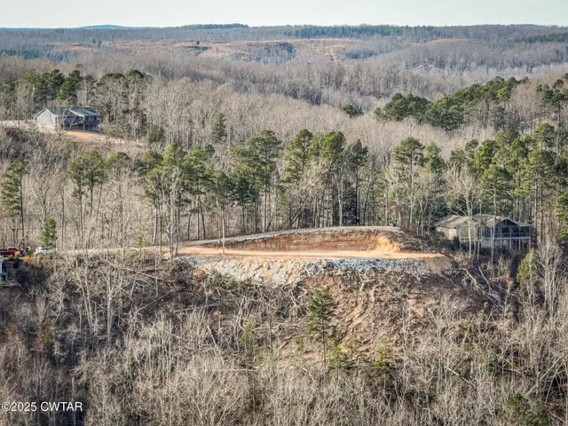 a view of a outdoor space