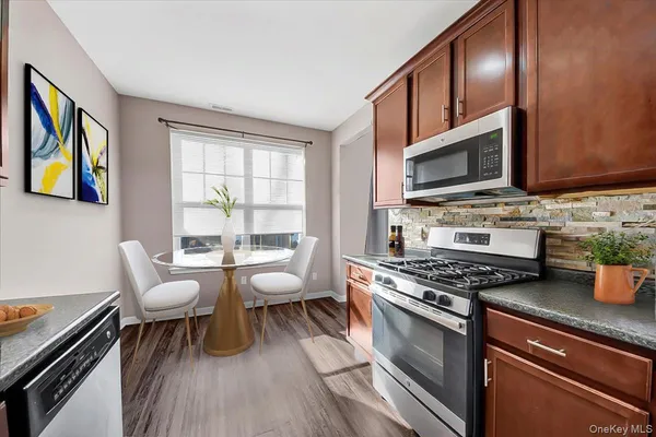 $429,000 | 4 Kless Court, Middletown, NY 10940
