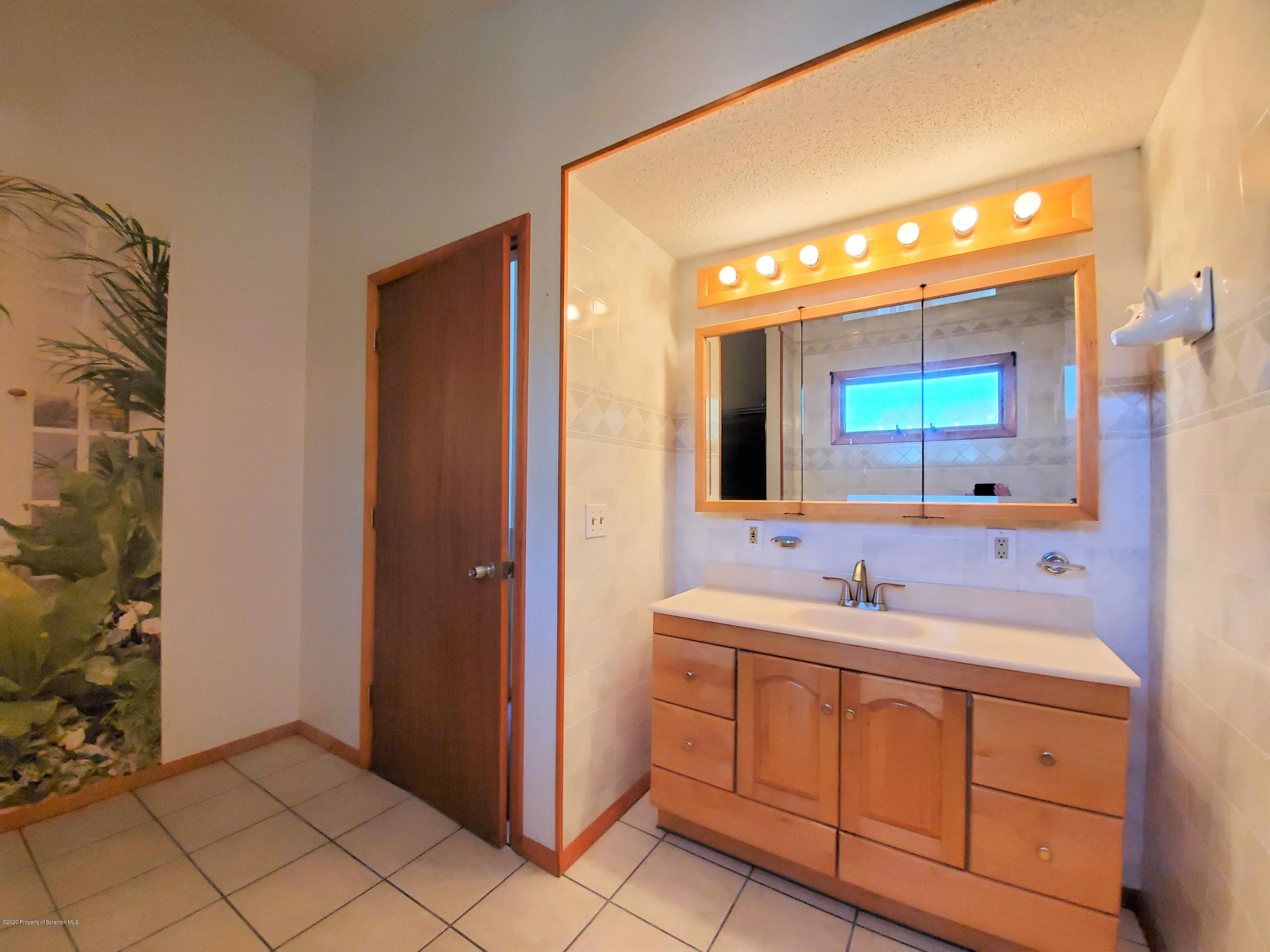 104 Wimmers Road Moscow, PA 18444 - Photo 25 of 41 Gallery Image 25