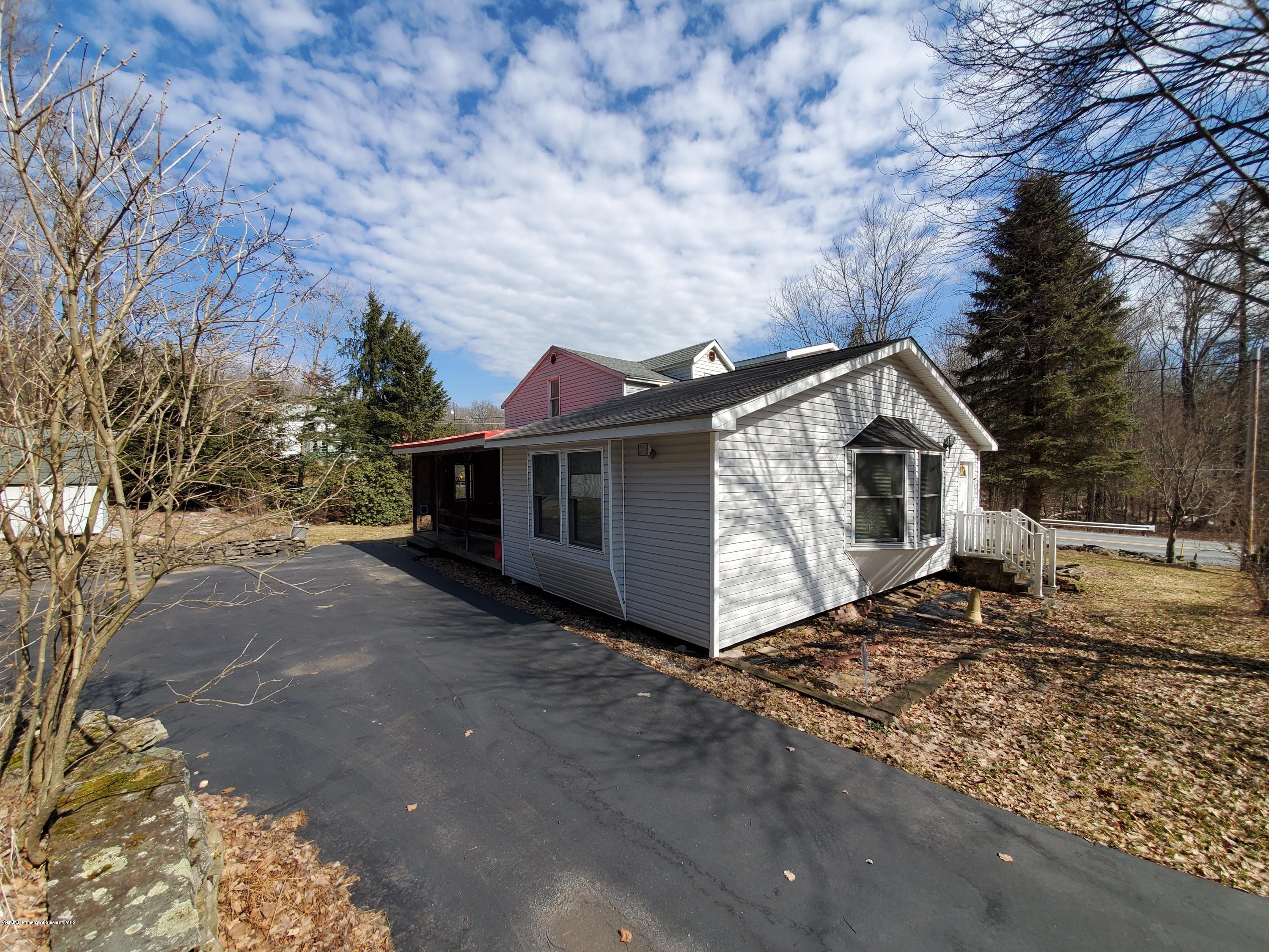 104 Wimmers Road Moscow, PA 18444 - Photo 3 of 41 Gallery Image 3