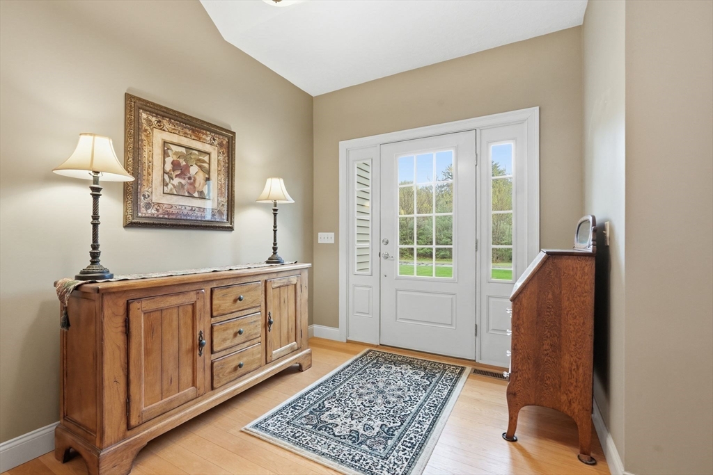 59 Gilbert Road Southampton, MA 01073 - Photo 6 of 42 Gallery Image 6