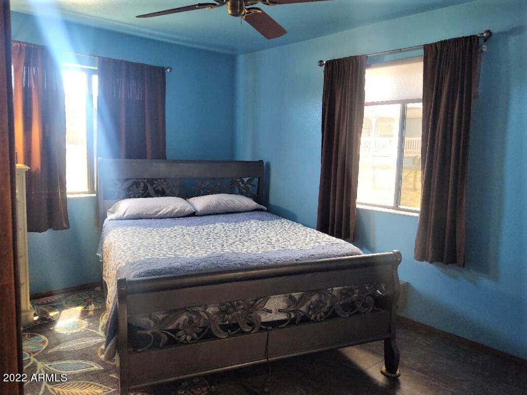 18472 Weaver Mountain Road Peeples Valley, AZ 86332 - Photo 14 of 25 n6