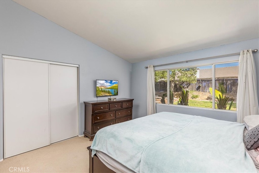 31522 Amsterdam Road Winchester, CA 92596 - Photo 13 of 25
