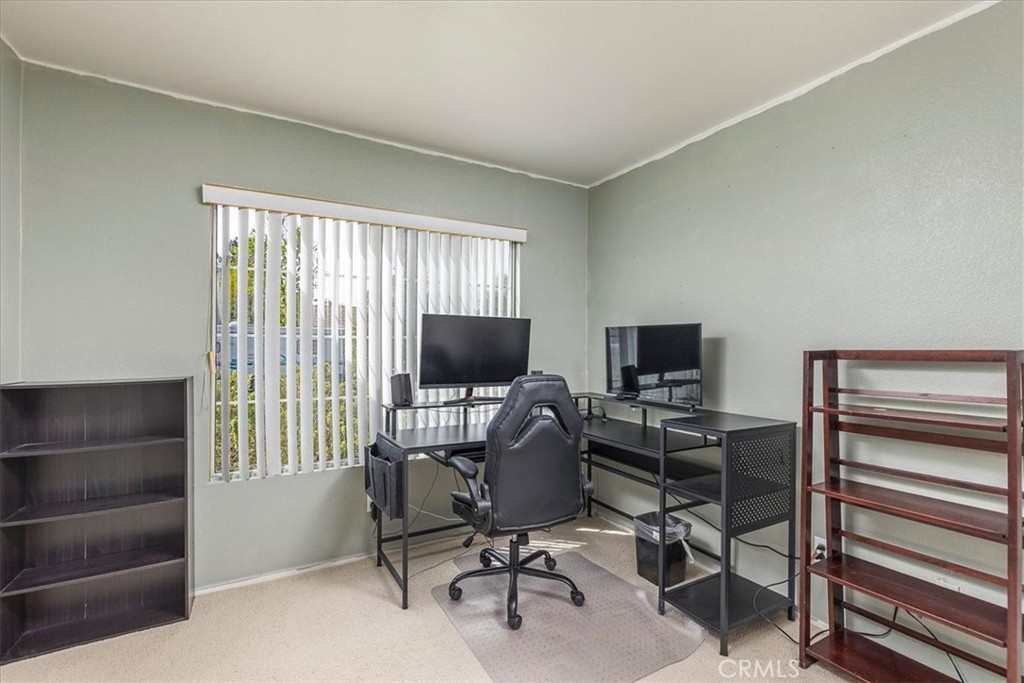 31522 Amsterdam Road Winchester, CA 92596 - Photo 15 of 25