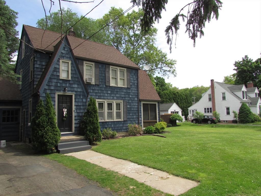 20 Fallston Street Springfield, MA 01119 - Photo 2 of 38