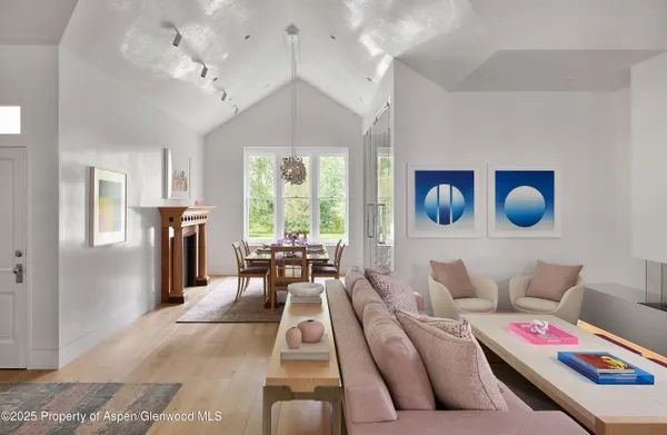 $200,000 | 227 East Bleeker Street, Aspen, CO 81611