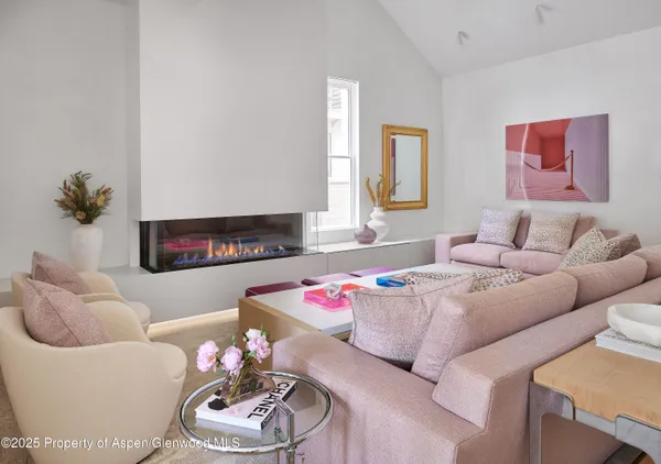 $200,000 | 227 East Bleeker Street, Aspen, CO 81611