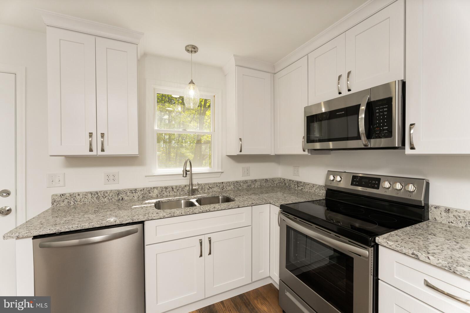 12261 Old Mill Road Midland, VA 22728 - Photo 24 of 39 Gallery Image 24
