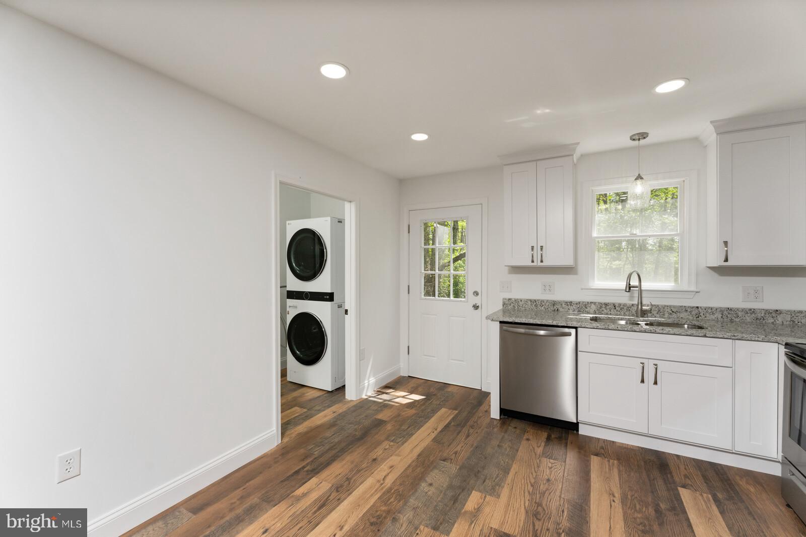 12261 Old Mill Road Midland, VA 22728 - Photo 25 of 39 Gallery Image 25