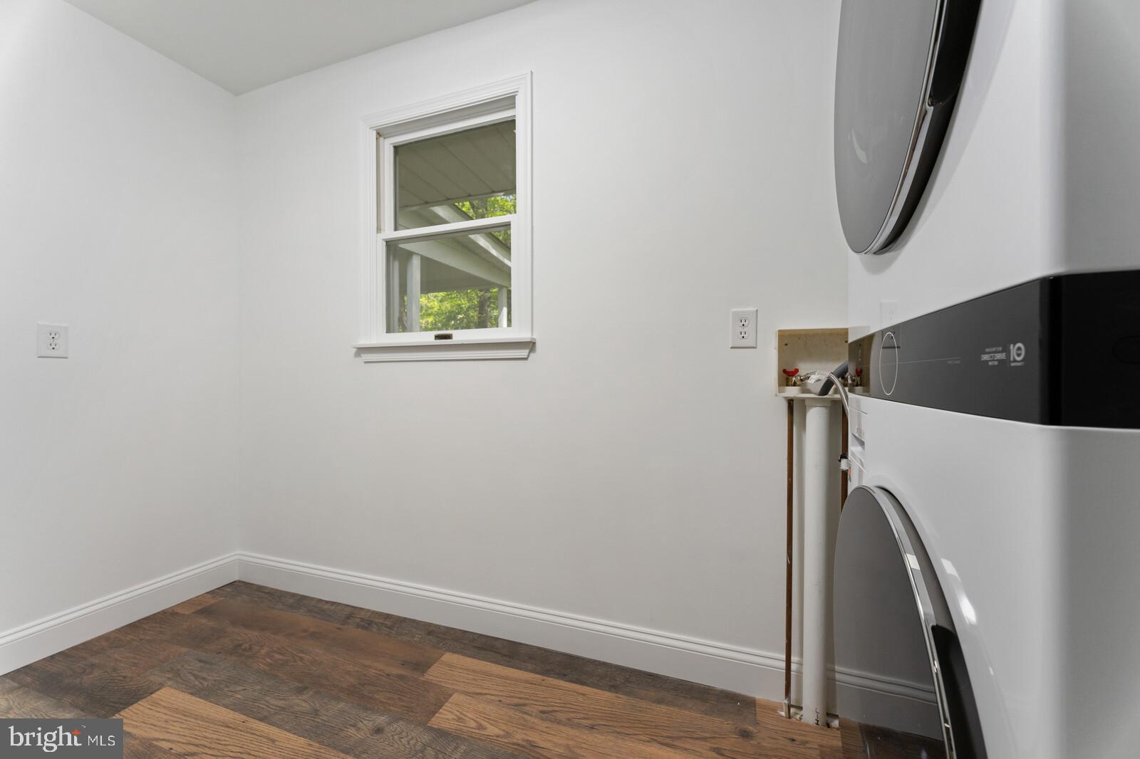 12261 Old Mill Road Midland, VA 22728 - Photo 26 of 39 Gallery Image 26