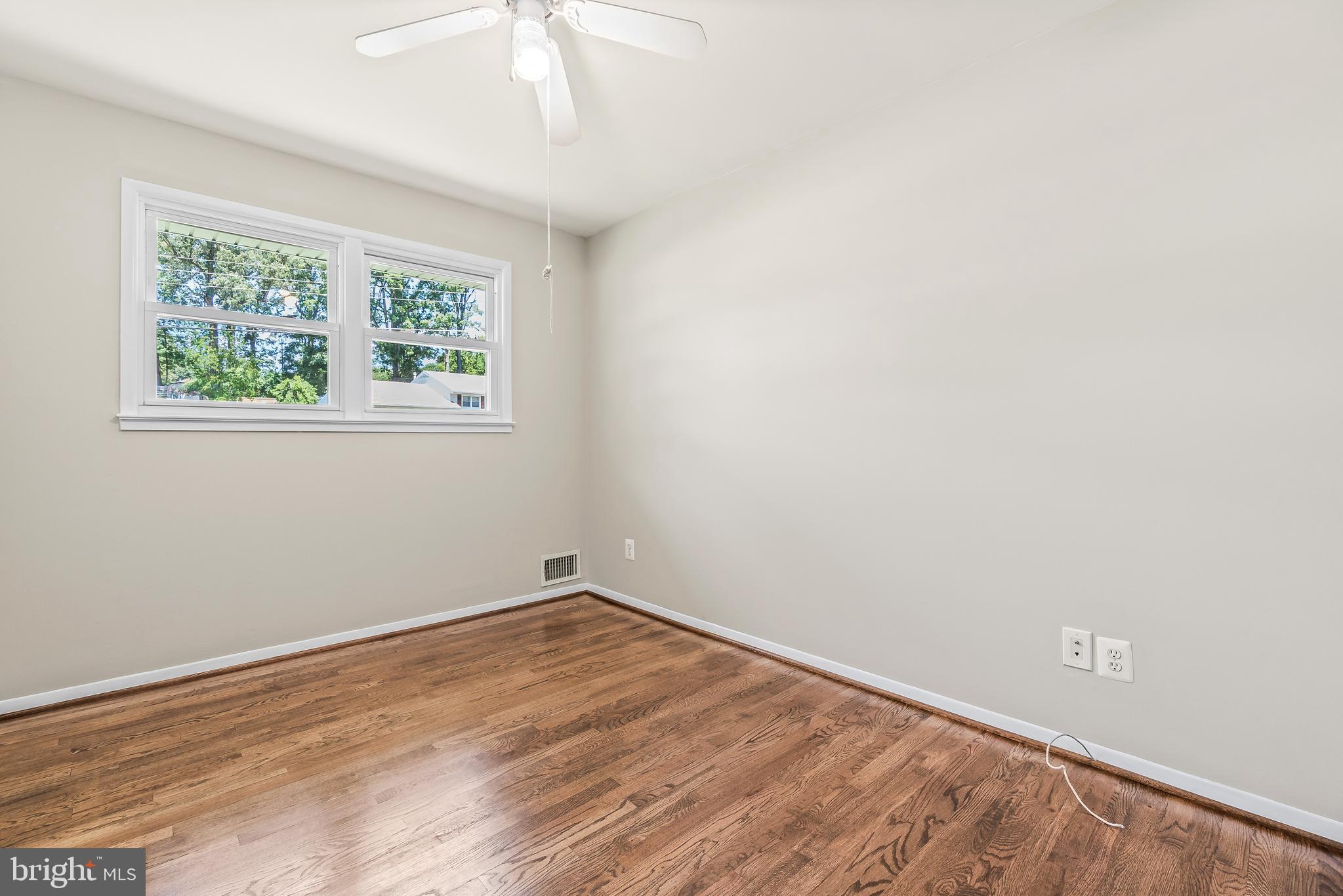 5306 Ravensworth Road Springfield, VA 22151 - Photo 14 of 36