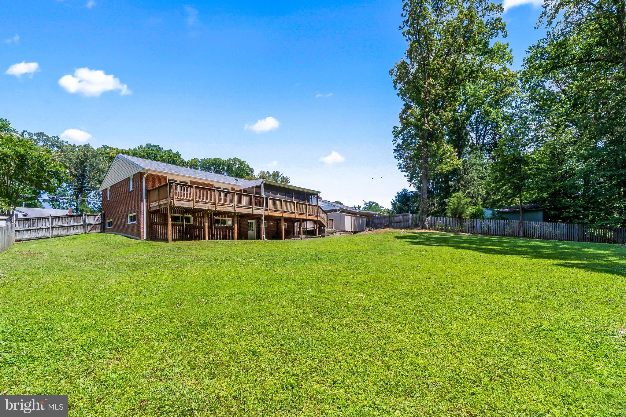 5306 Ravensworth Road Springfield, VA 22151 - Photo 32 of 36