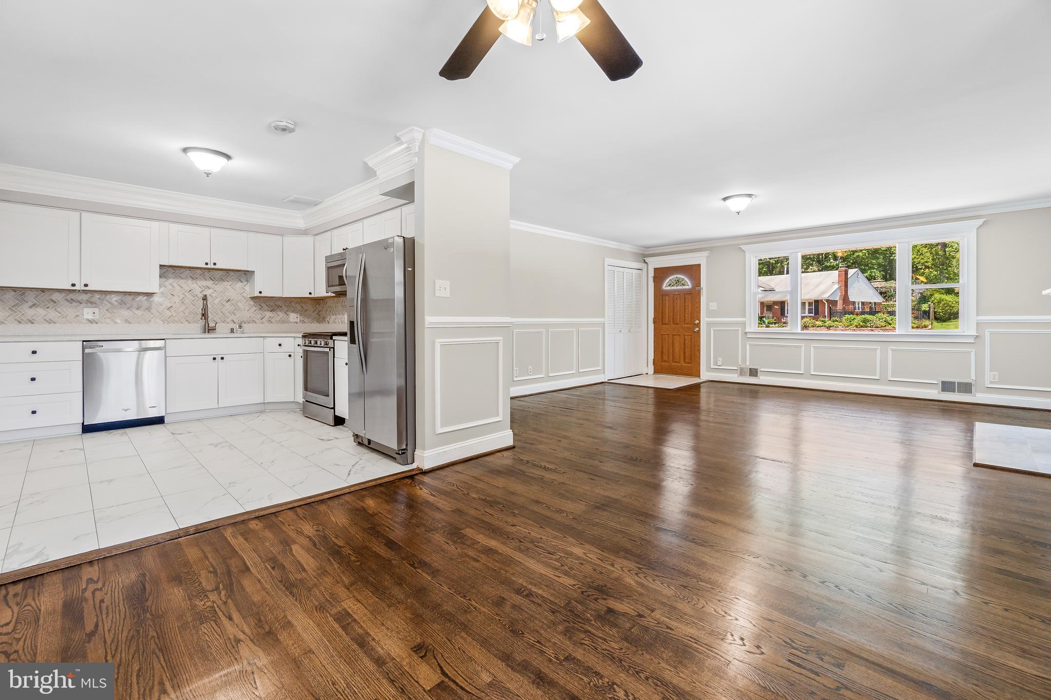 5306 Ravensworth Road Springfield, VA 22151 - Photo 6 of 36
